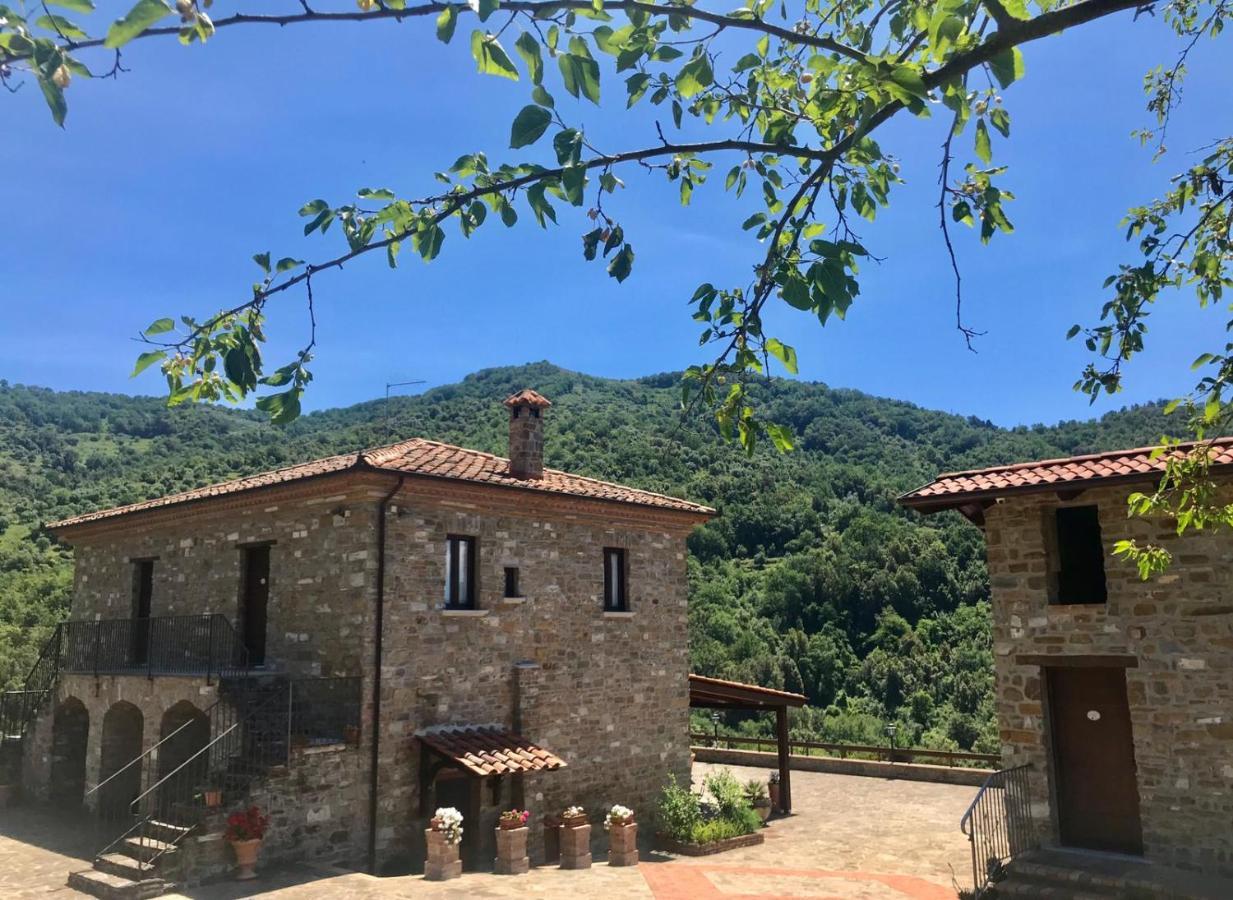 Agriturismo Piano Di Andrea Ostigliano Buitenkant foto