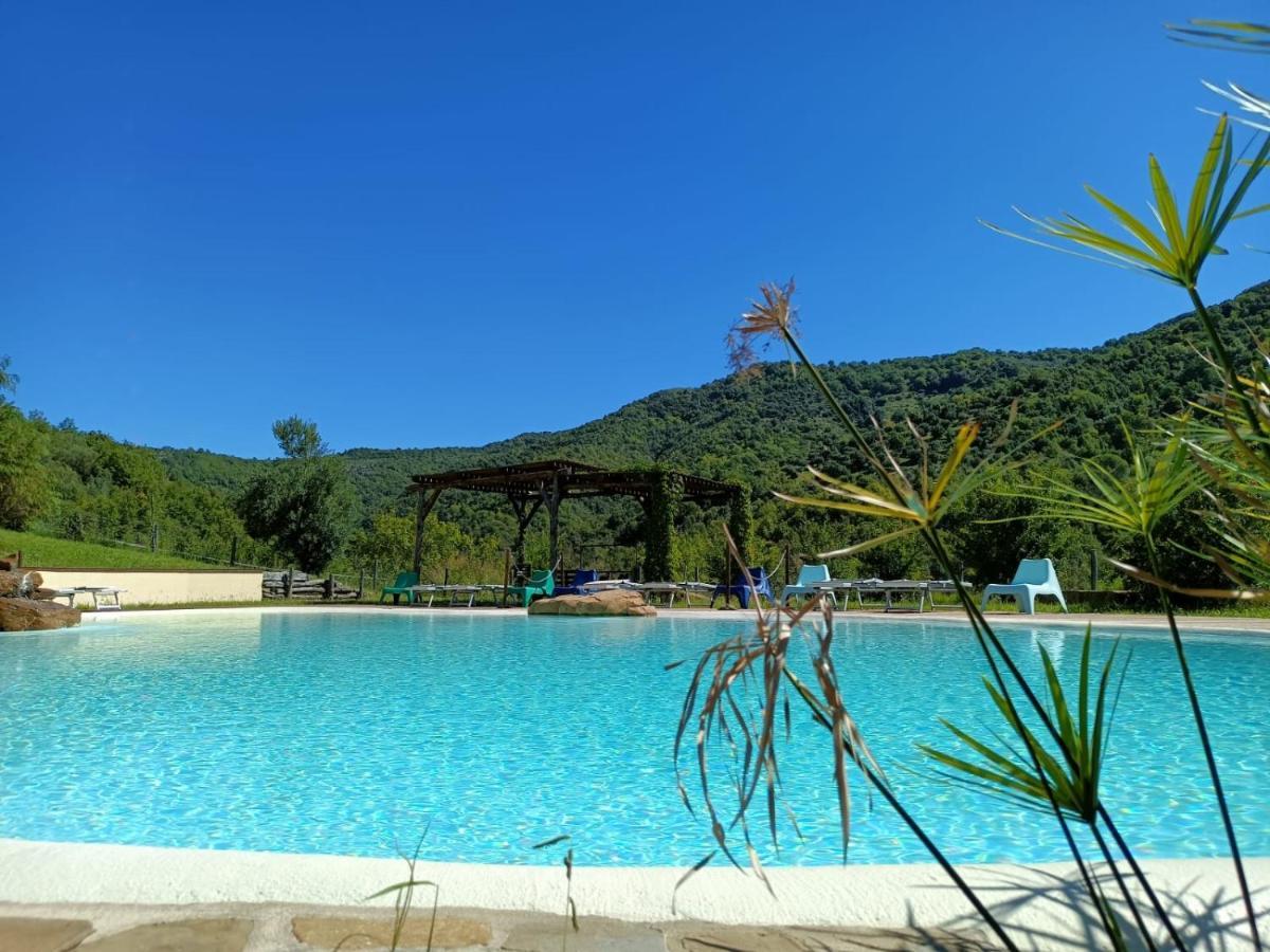 Agriturismo Piano Di Andrea Ostigliano Buitenkant foto