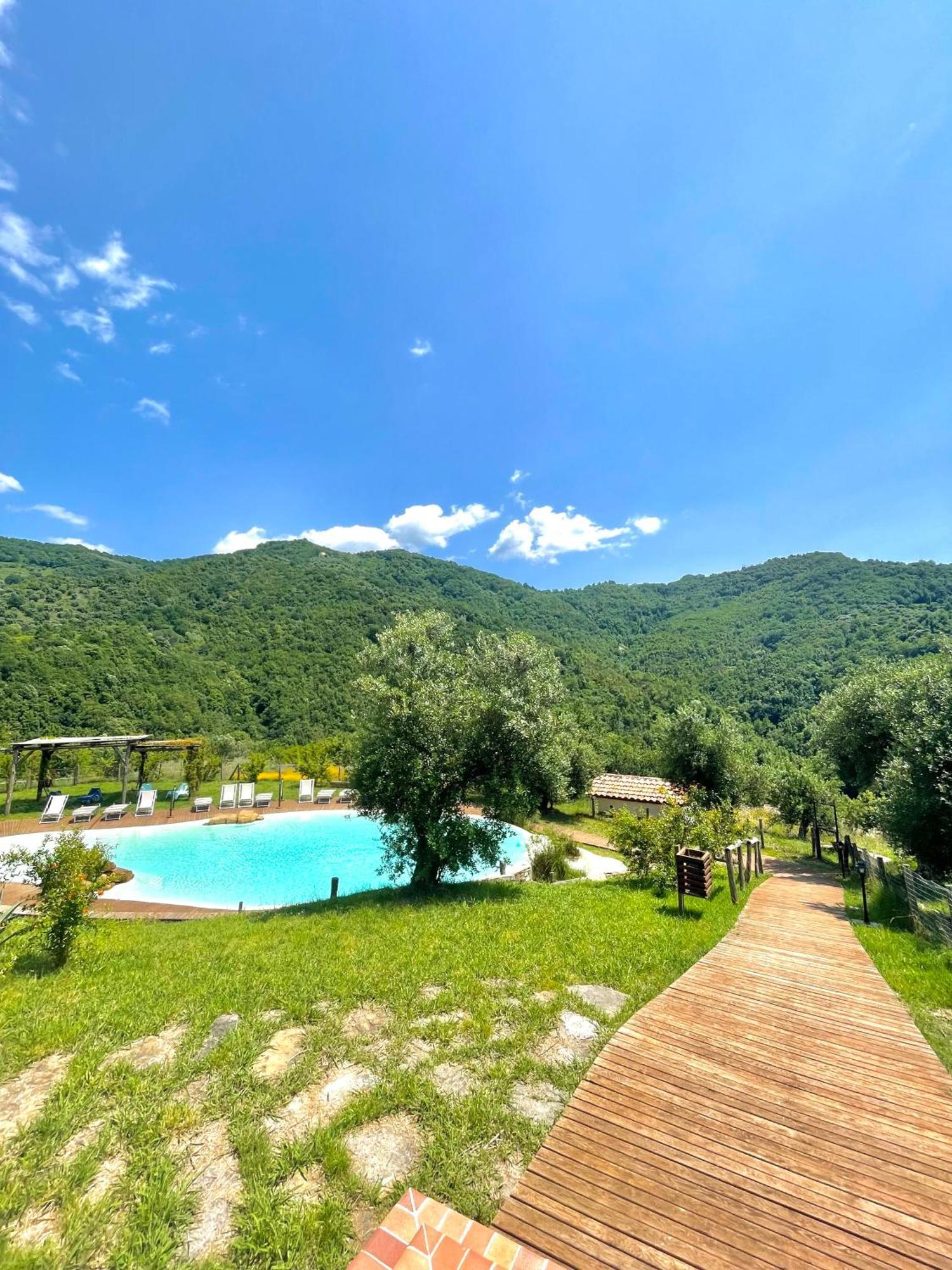 Agriturismo Piano Di Andrea Ostigliano Buitenkant foto