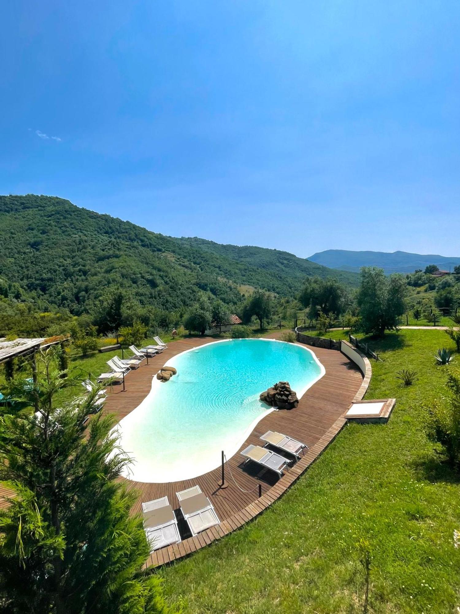 Agriturismo Piano Di Andrea Ostigliano Buitenkant foto