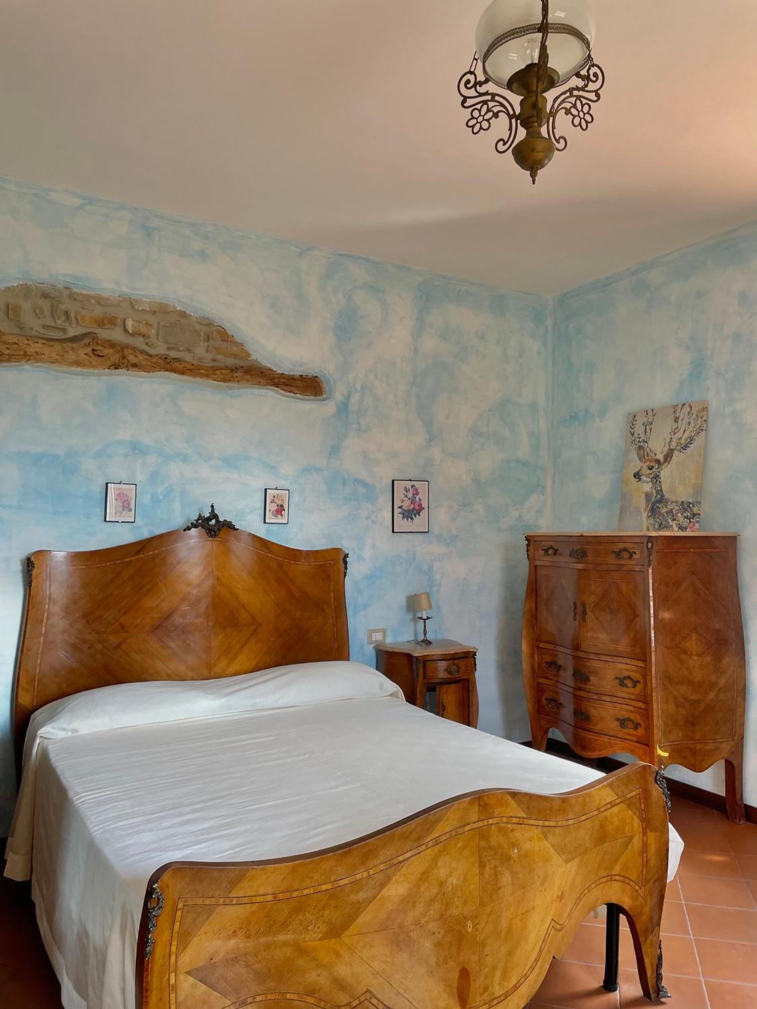 Agriturismo Piano Di Andrea Ostigliano Buitenkant foto
